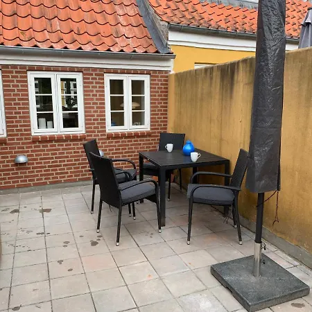 Praestegade 11 * Ribe